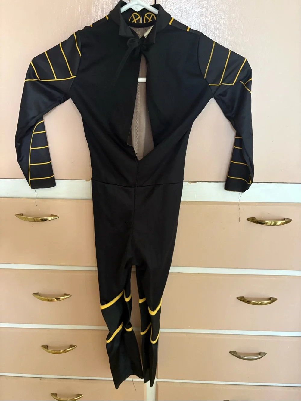 Marvel Black and Gold X-Men Style Hero Costume - Picture 5 of 7